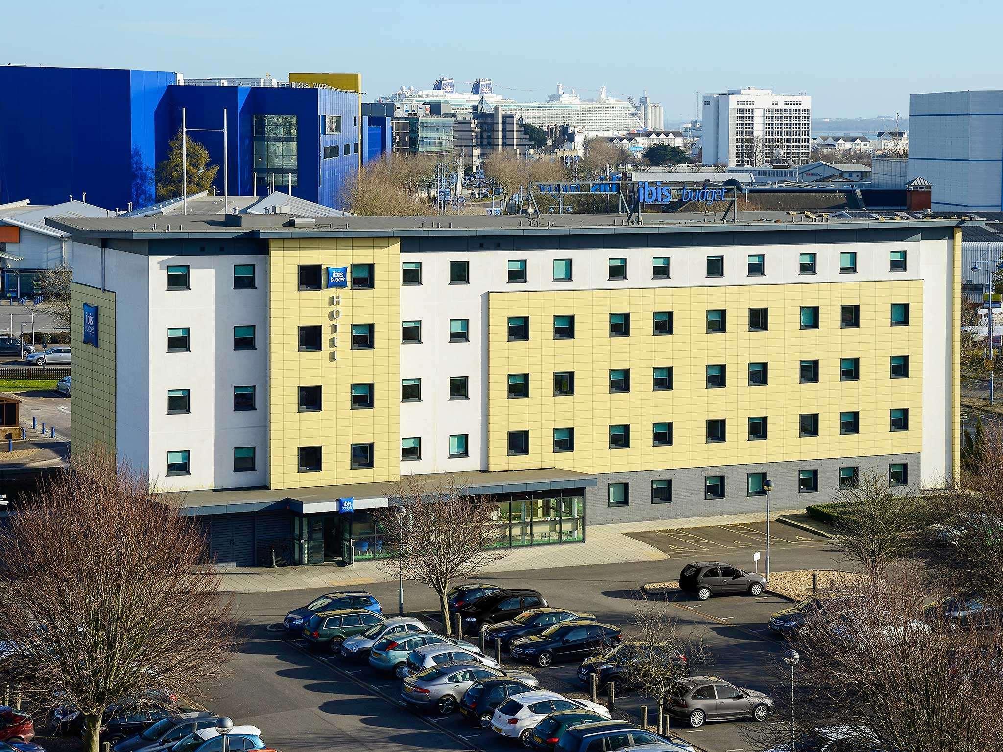 Ibis Budget Southampton Centre Екстериор снимка